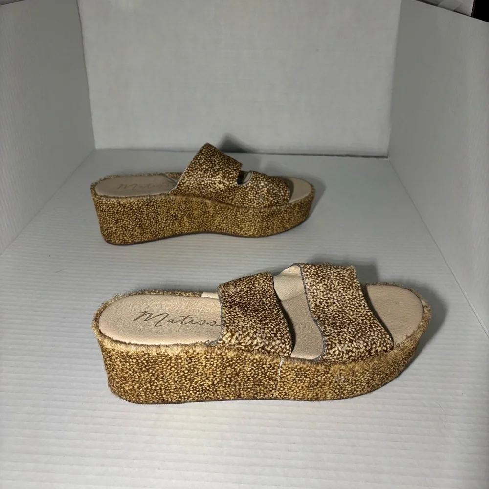 Matisse Struttin Fur Natural Spot Platform‎ Sandals Wedge